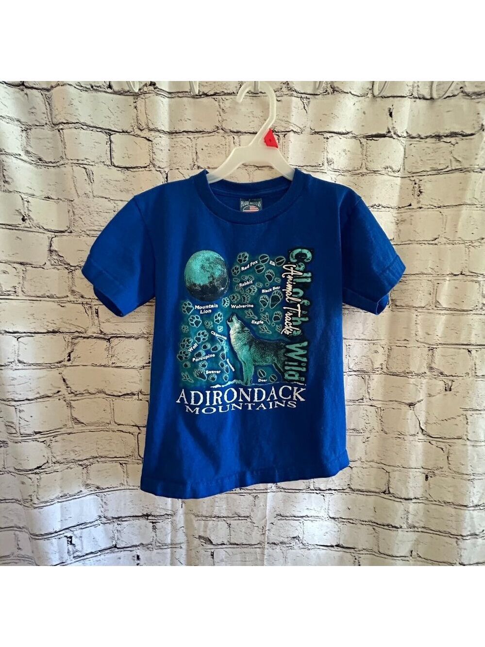 5 for $10 Boy's Prairie Mountain short sleeved shirt Size 6/8